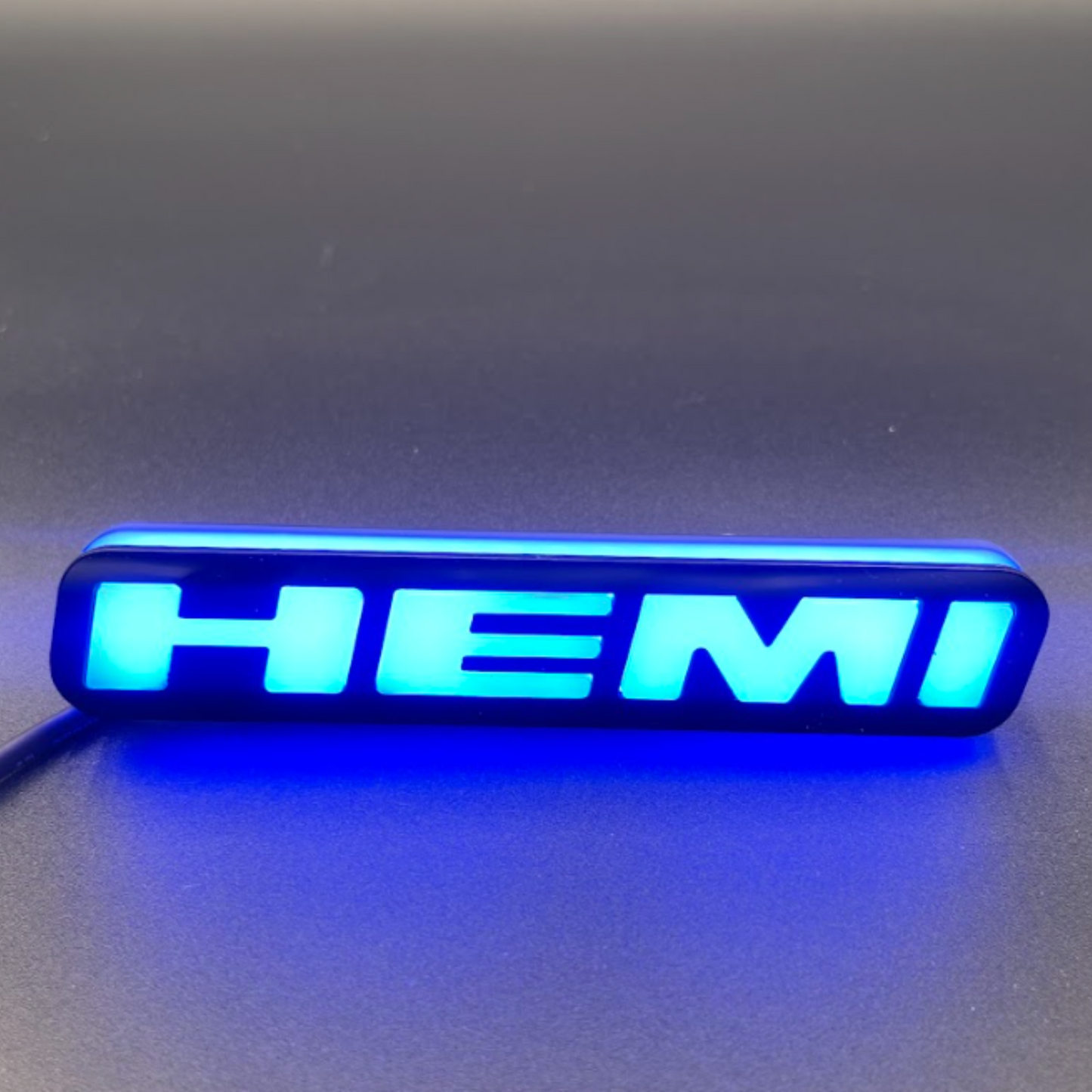 Hemi LED Badge (Multicolor Flow)