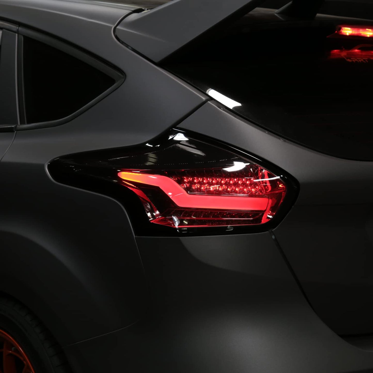 16 - 18 Ford Focus ST/RS RGB tail lights