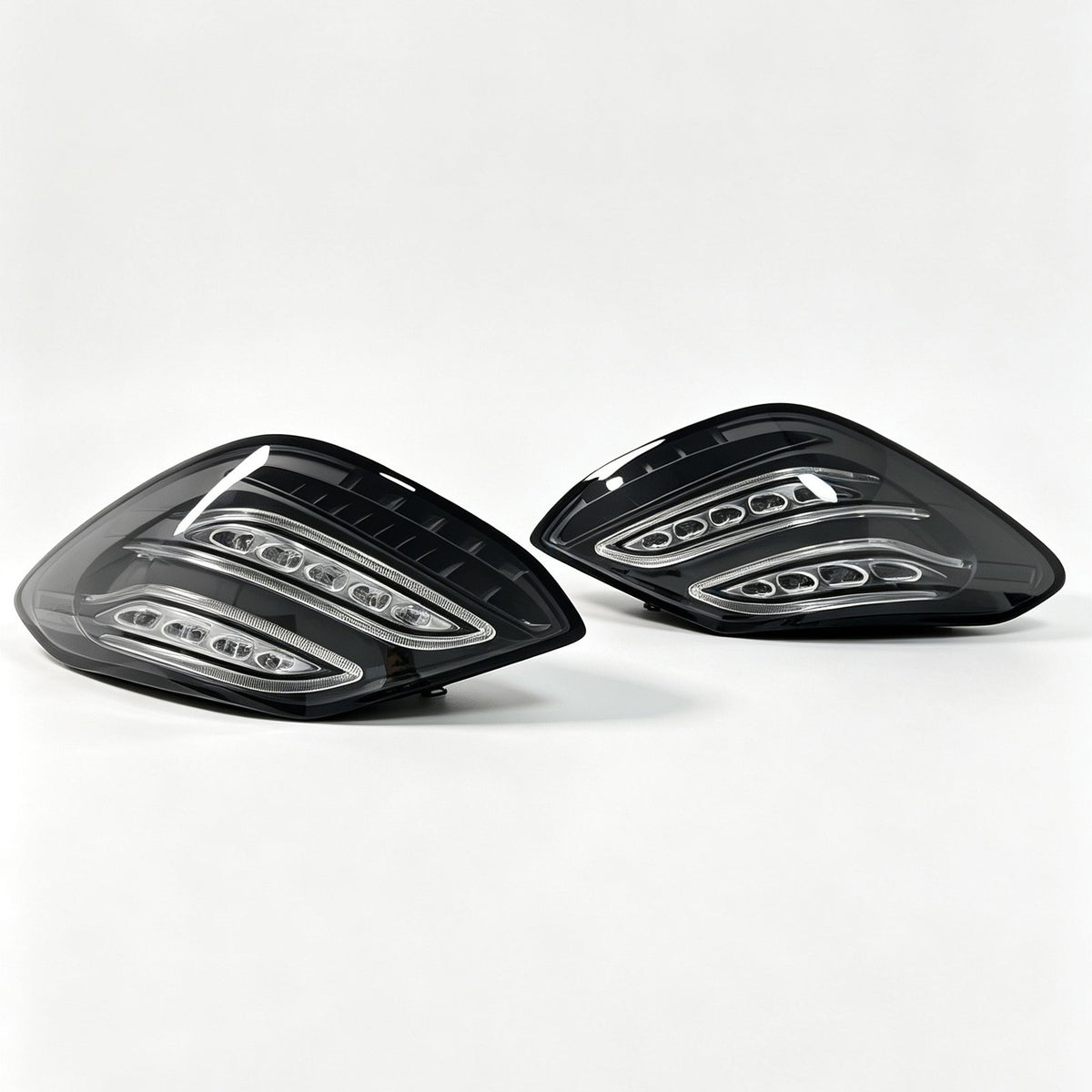 Mercedes-Benz C-Class clear tail lights by JIEAN Lights – photo 3