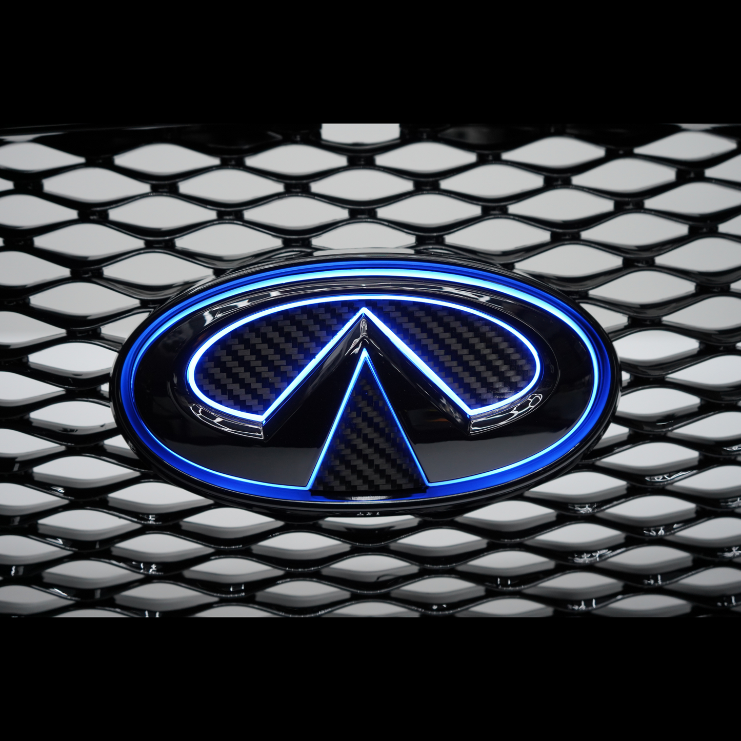 Infiniti Q50 Multicolor Flow LED emblem V2 (2014-2024)