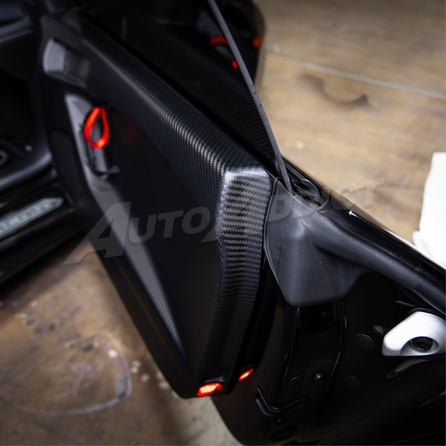 STO Lamborghini Huracan Dry Carbon Fiber Interior Door Panels w/ Brackets