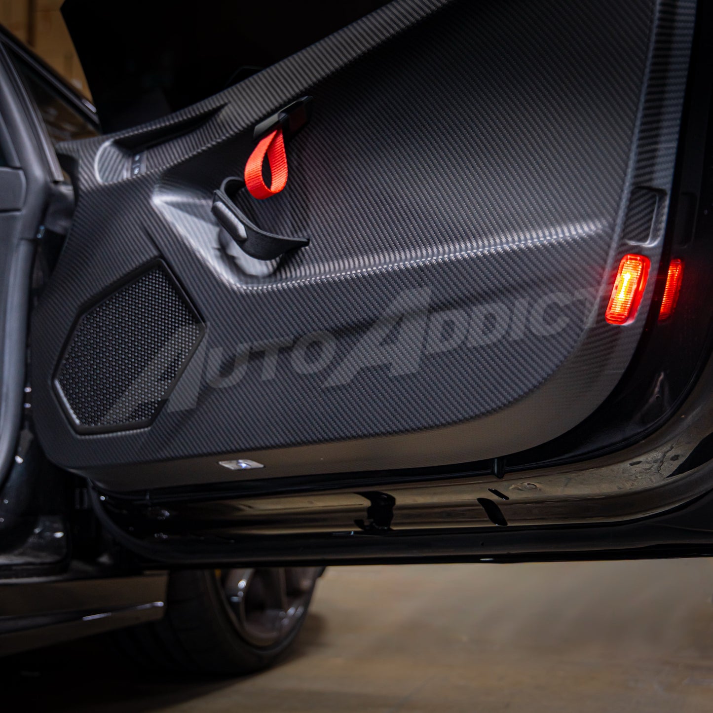 STO Lamborghini Huracan Dry Carbon Fiber Interior Door Panels w/ Brackets