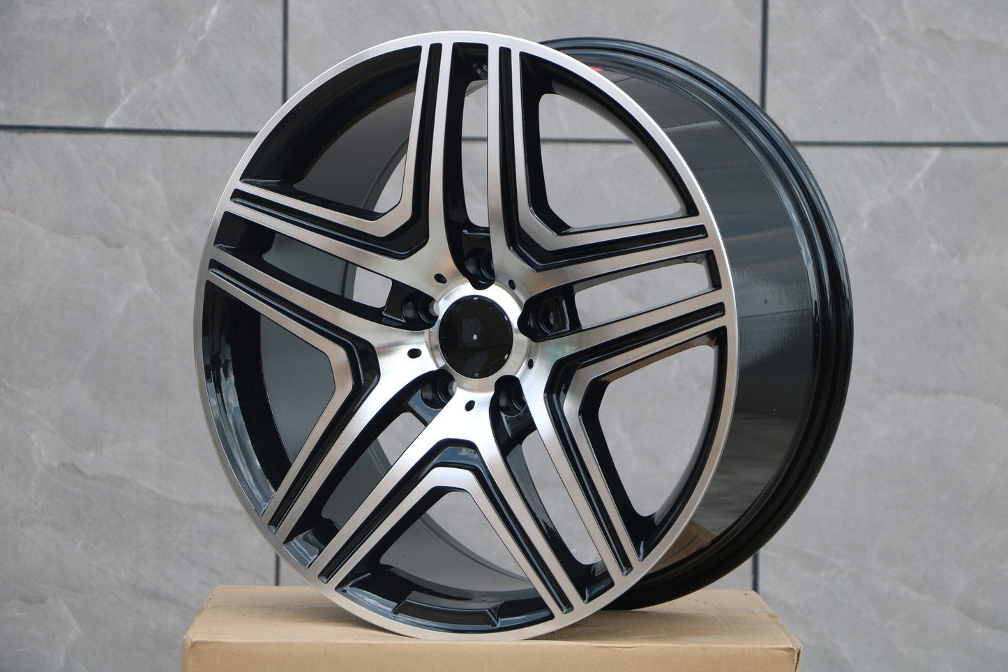 22" Wheels fits Mercedes Benz GL350 GL450 GL500 GL550 GLE350 GLE400 GLE43 GLE450 GLE53 GLE63 GLS450 GLS550 GLS63 ML350 ML500 ML550