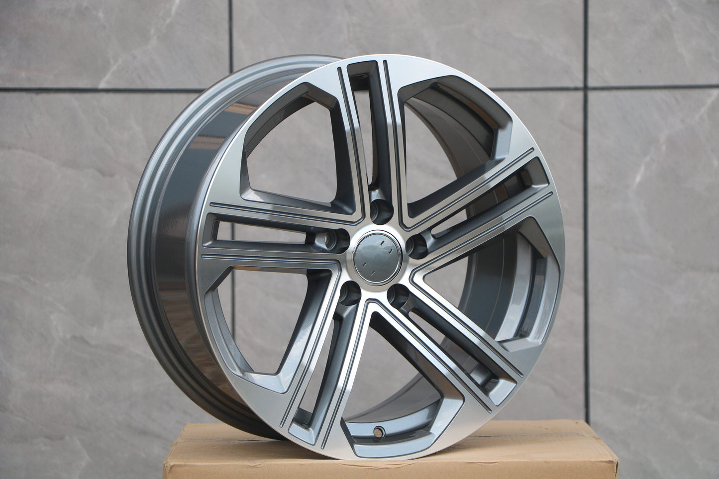 18" Wheels fits Audi A3 A4 A5 A6 A7 A8 Q3 Q5 RS3 RS5 RS6 RS7 S3 S4 S5 S6 S7 S8 SQ5 TT