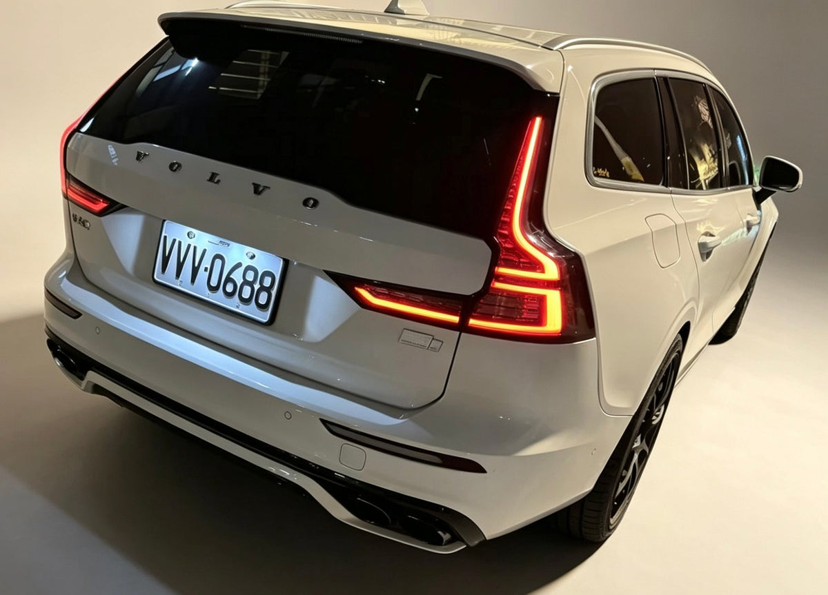 Volvo V60 clear black-housing tail lights by JIEAN Lights – photo 3