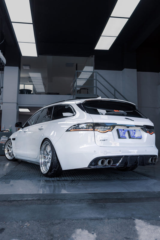 Jaguar XF clear tail lights by JIEAN Lights – photo 1
