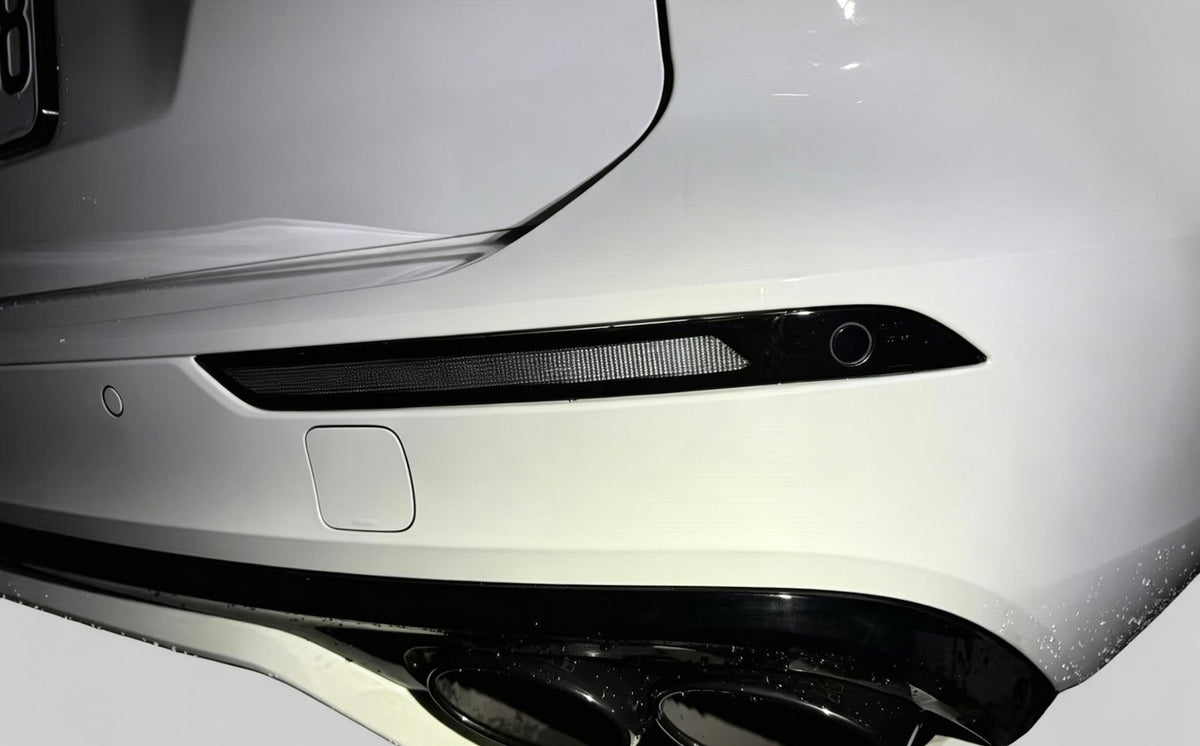 Volvo V60 clear black-housing tail lights by JIEAN Lights – photo 4