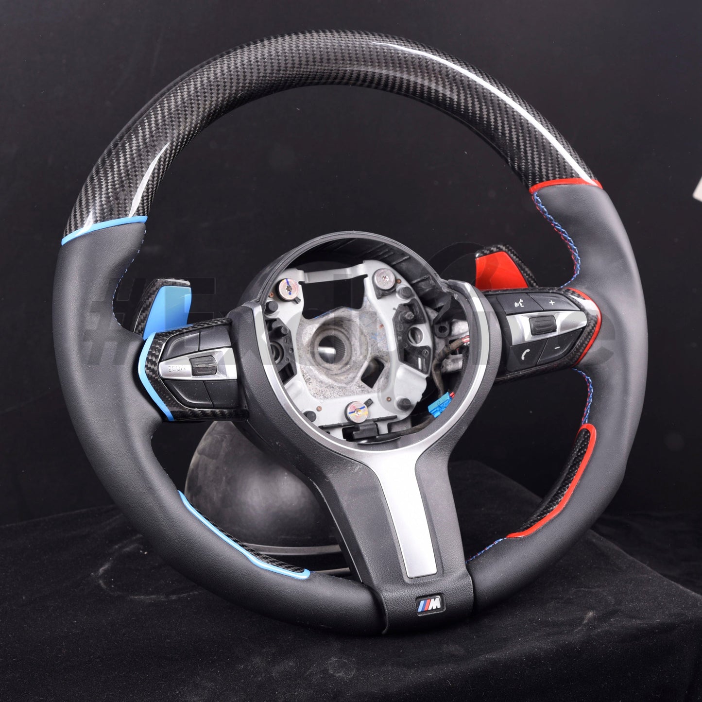 Exclusive Steering Custom Steering Wheel  for All Makes and Models