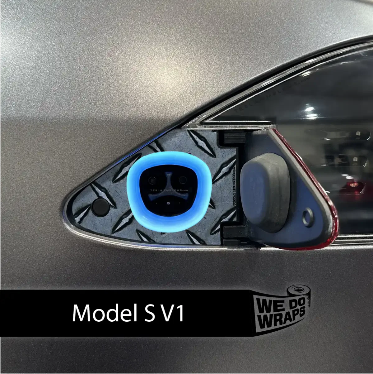 Diamond Plate Tesla Charge Port Wrap | Model S