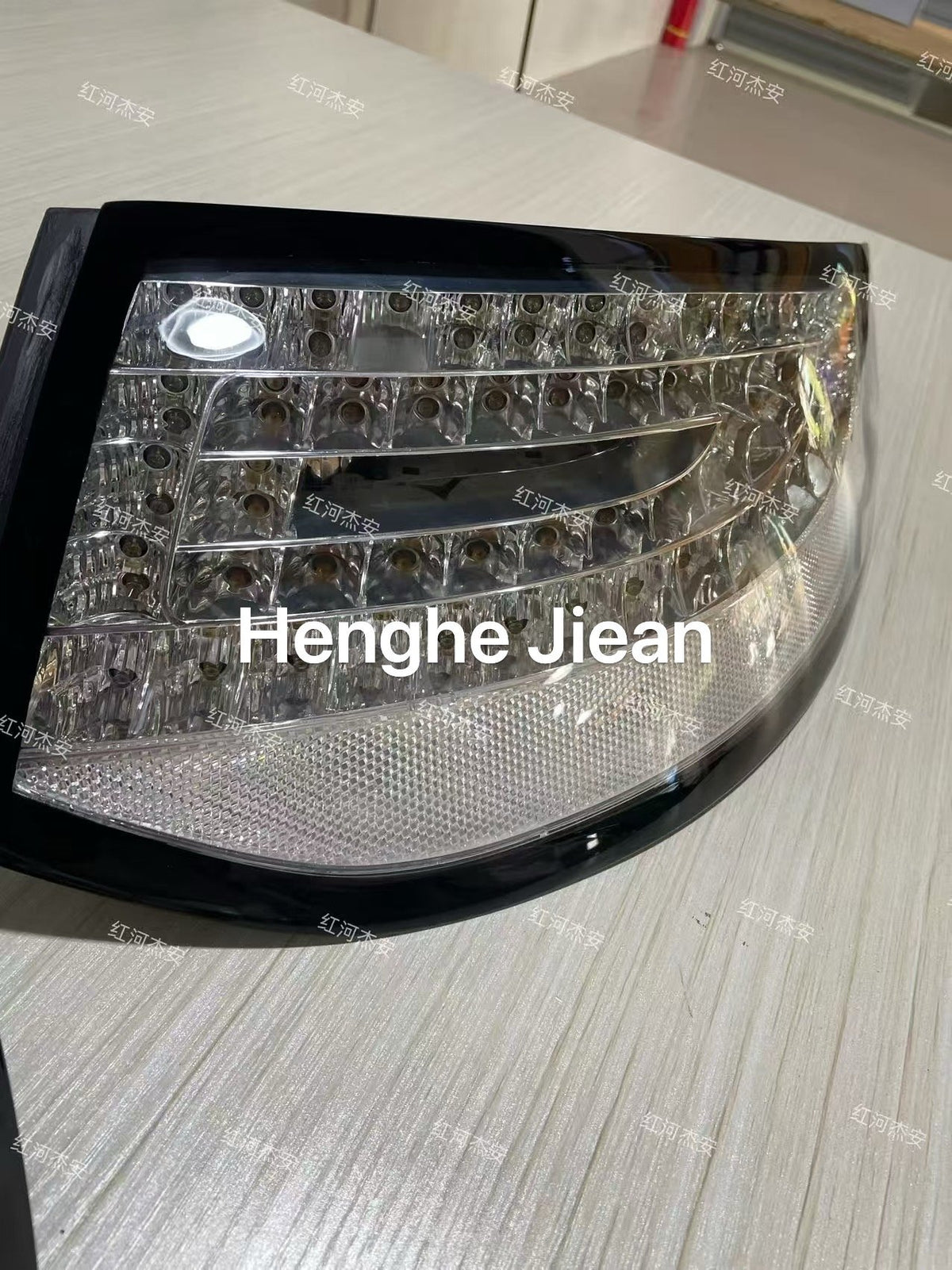 Porsche 911 clear silver-housing tail lights by JIEAN Lights – photo 6