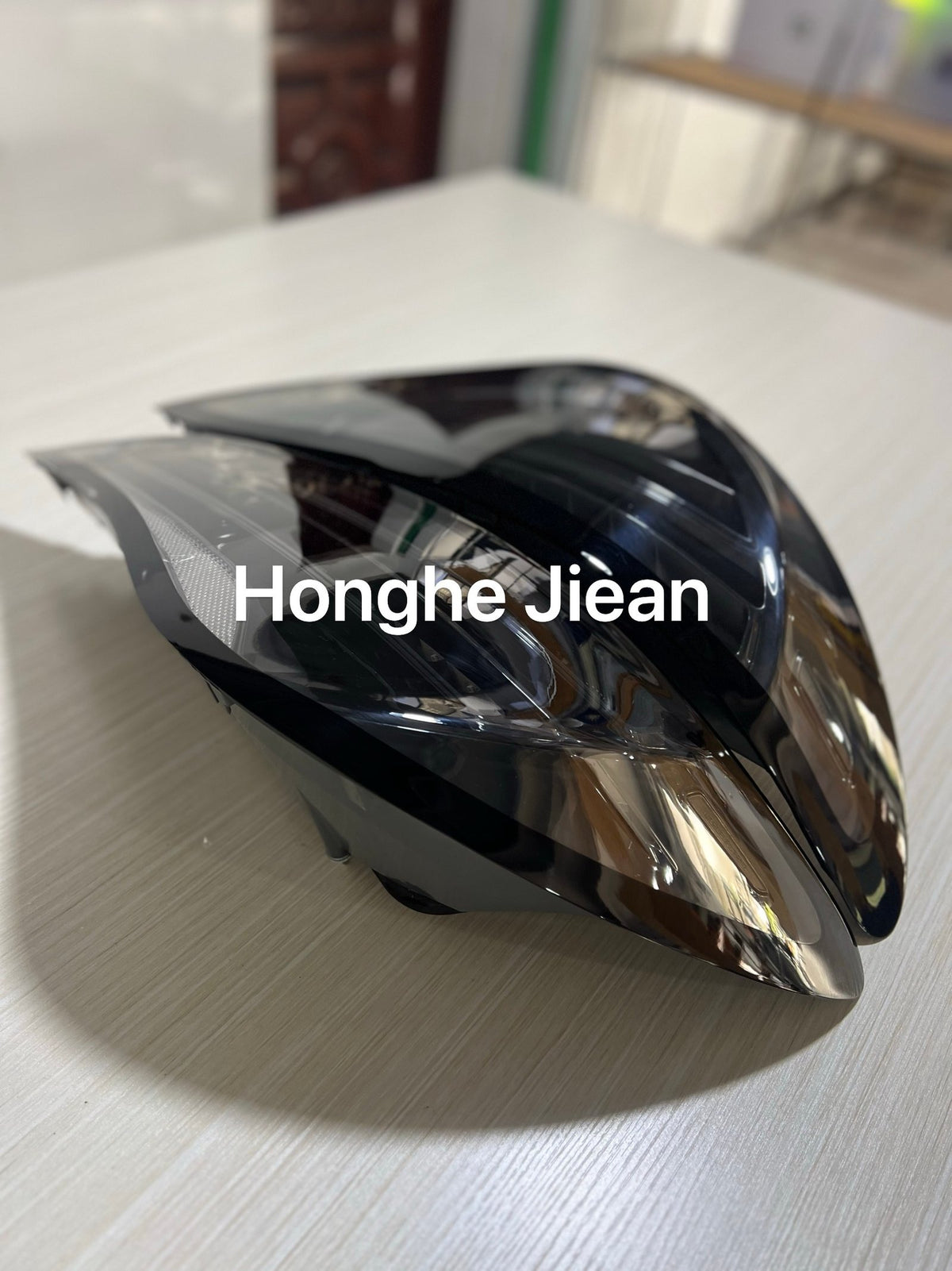 Mercedes-Benz CLS 45 clear black-housing tail lights by JIEAN Lights – photo 4