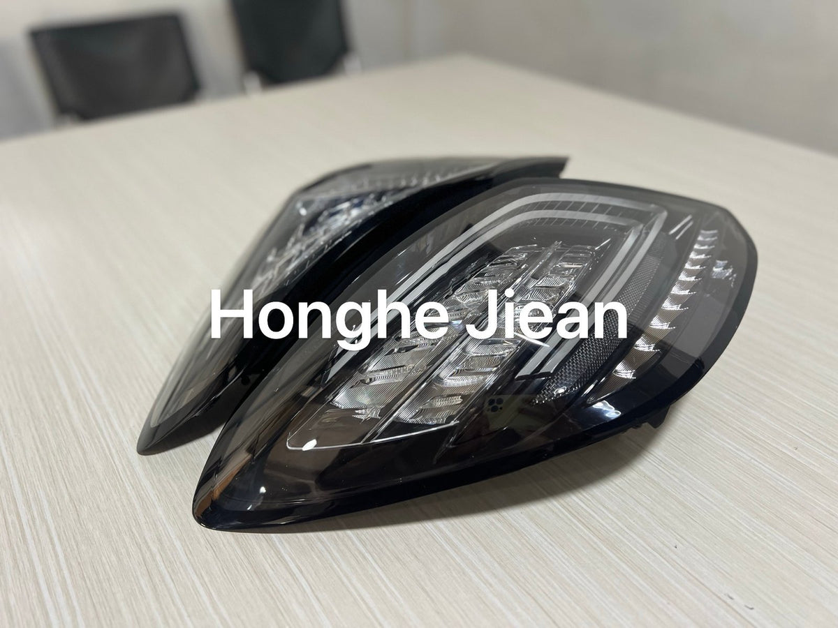 Mercedes-Benz C-Class clear black-housing tail lights by JIEAN Lights – photo 3