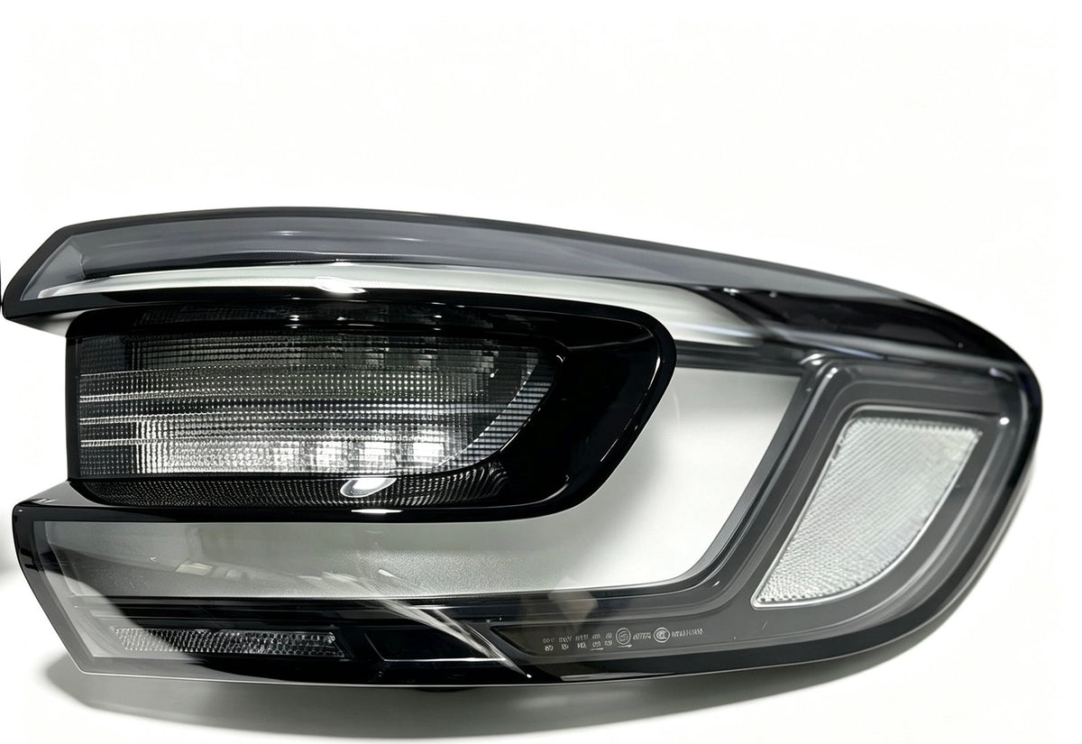 BMW X5 clear venom-style tail lights by JIEAN Lights – photo 4