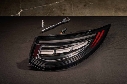 Porsche 997.2 Founders tail light smoked lens