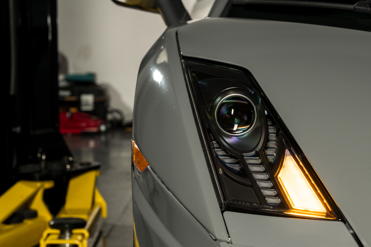 Gallardo Founders headlight sequential LED turn signal