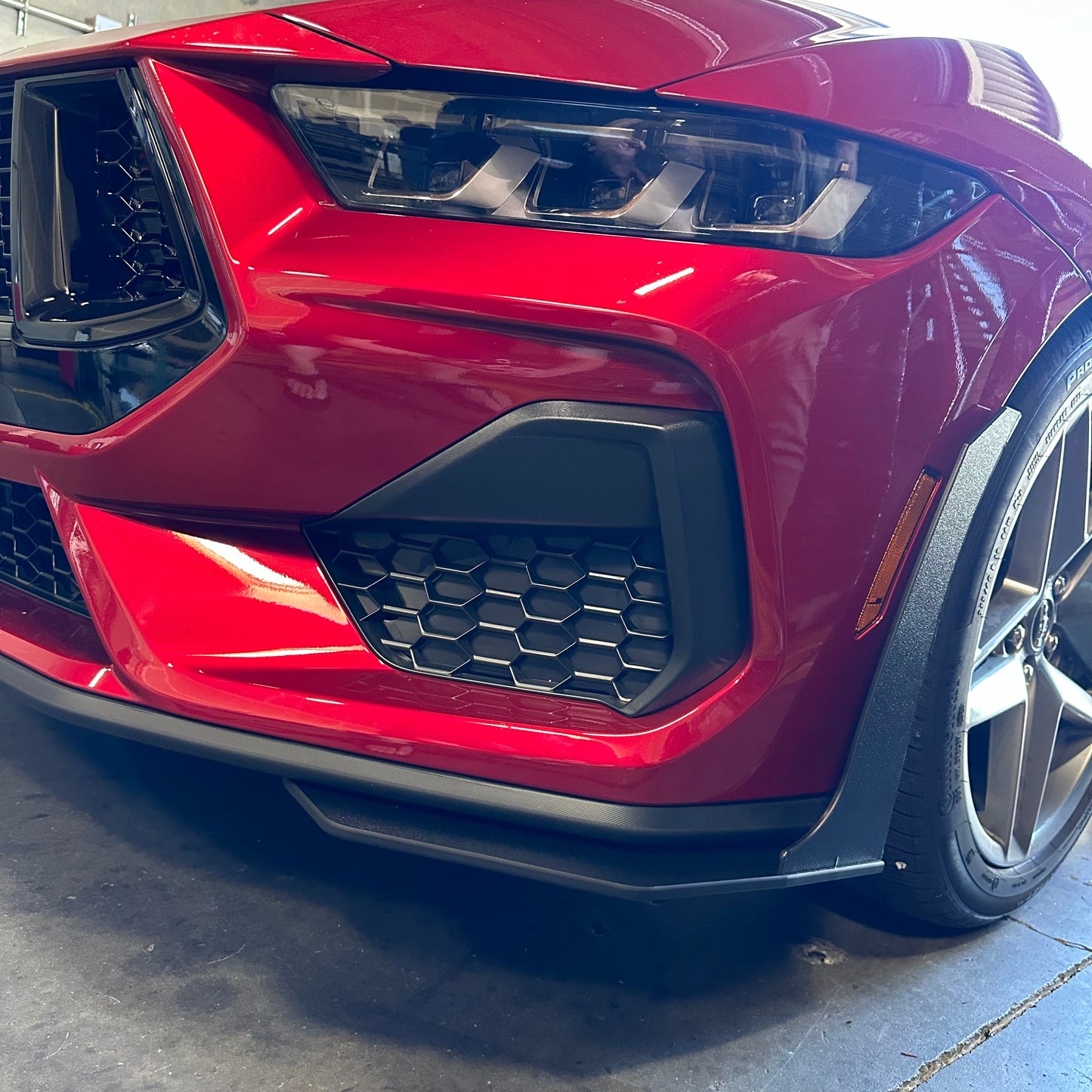Mustang 24-25 GT/ECO 'GT500 Style' Splitter Winglet & Fender Extensions