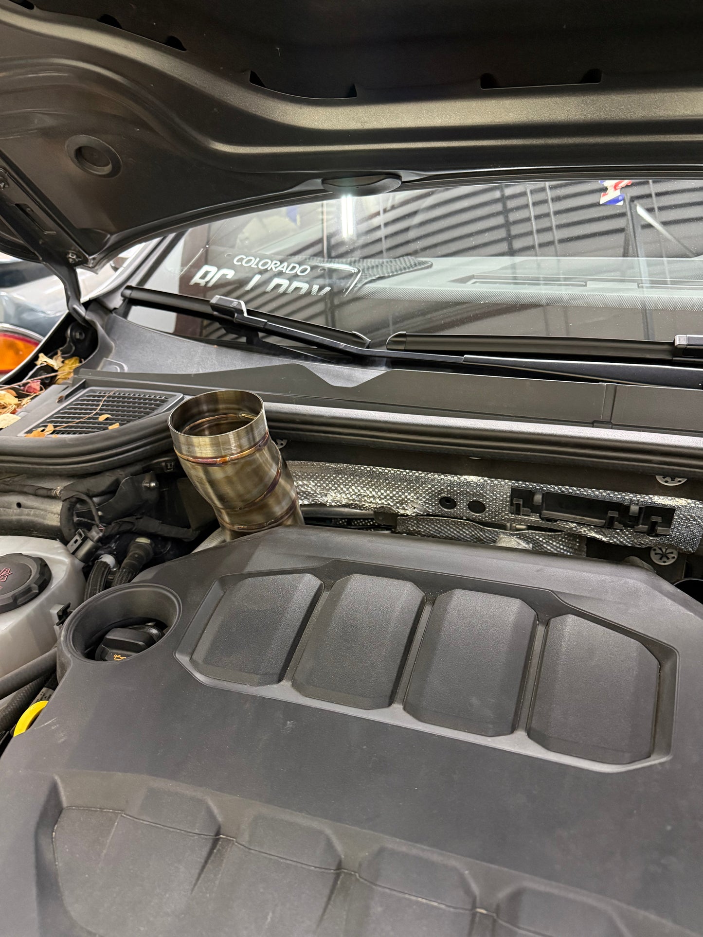 CCdesign 22-24 Audi 8Y A3/S3 & Volkswagen MK8 Golf GTI/R Hood Exit Exhaust