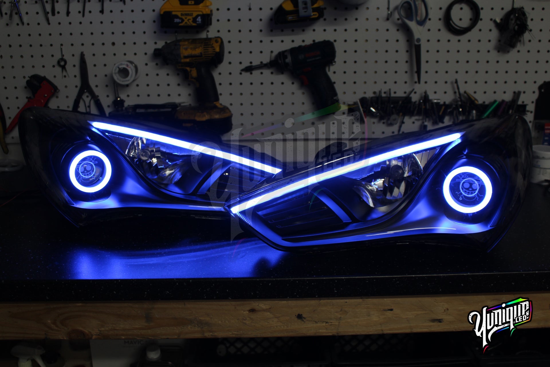 2013-2015 Hyundai Genesis Coupe BlueGhozt Stage 3 Headlights