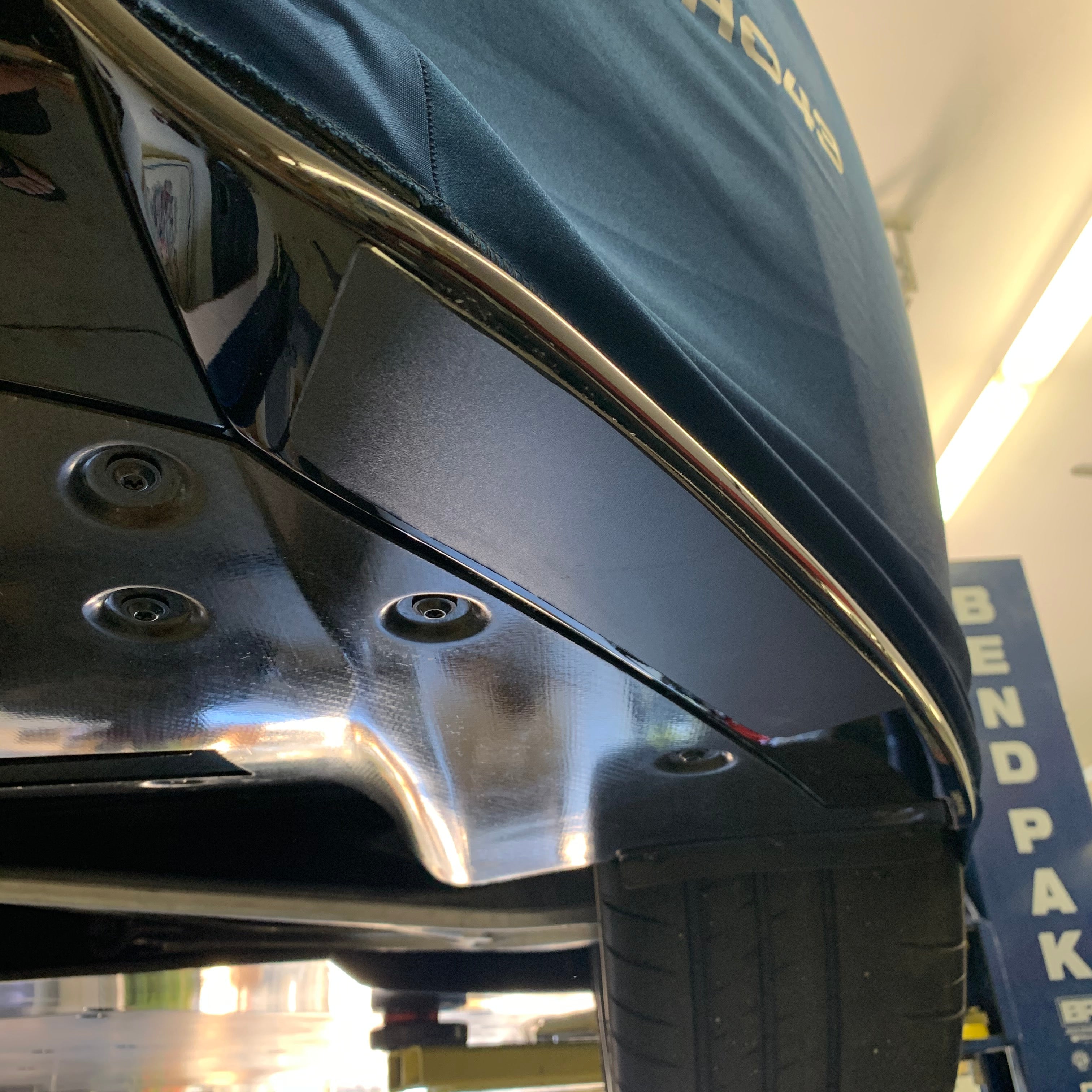 Ford GT Splitter Guard Kit – NTXGlow