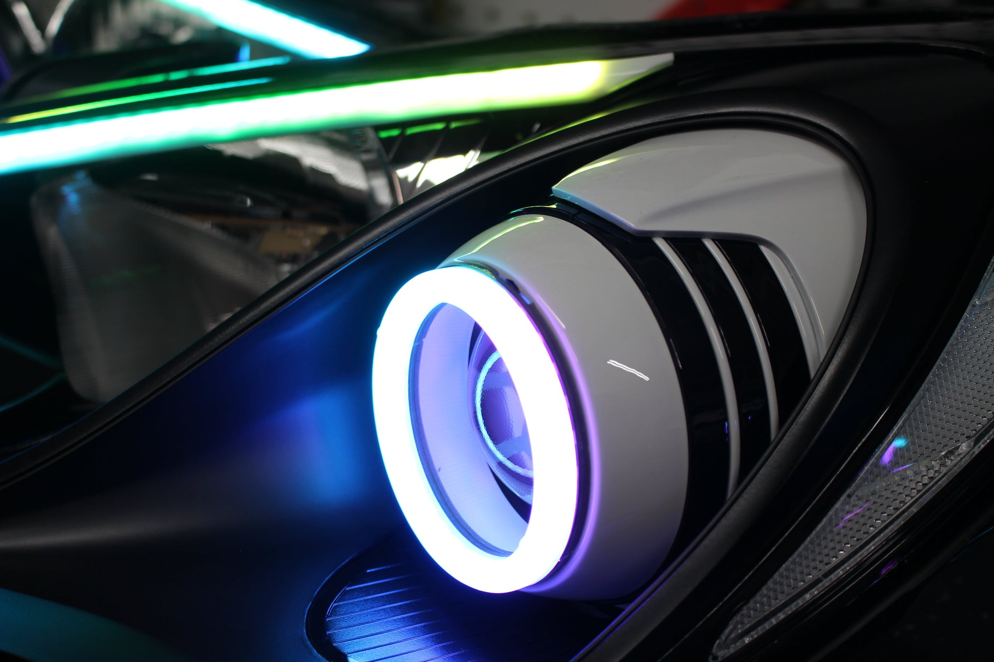 2013-2015 Hyundai Genesis Coupe BlueGhozt Stage 3 Headlights