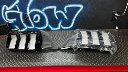 2024 ford mustang CLEAR tail light - DAMAGED (SEE DESCRIPTION)