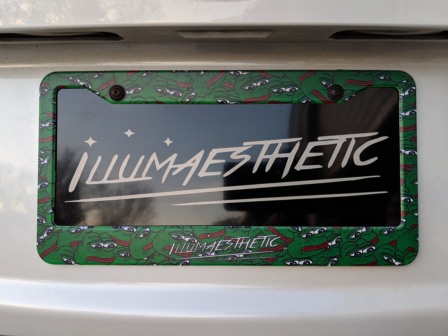 Illumaesthetic - Meme Plate Frames