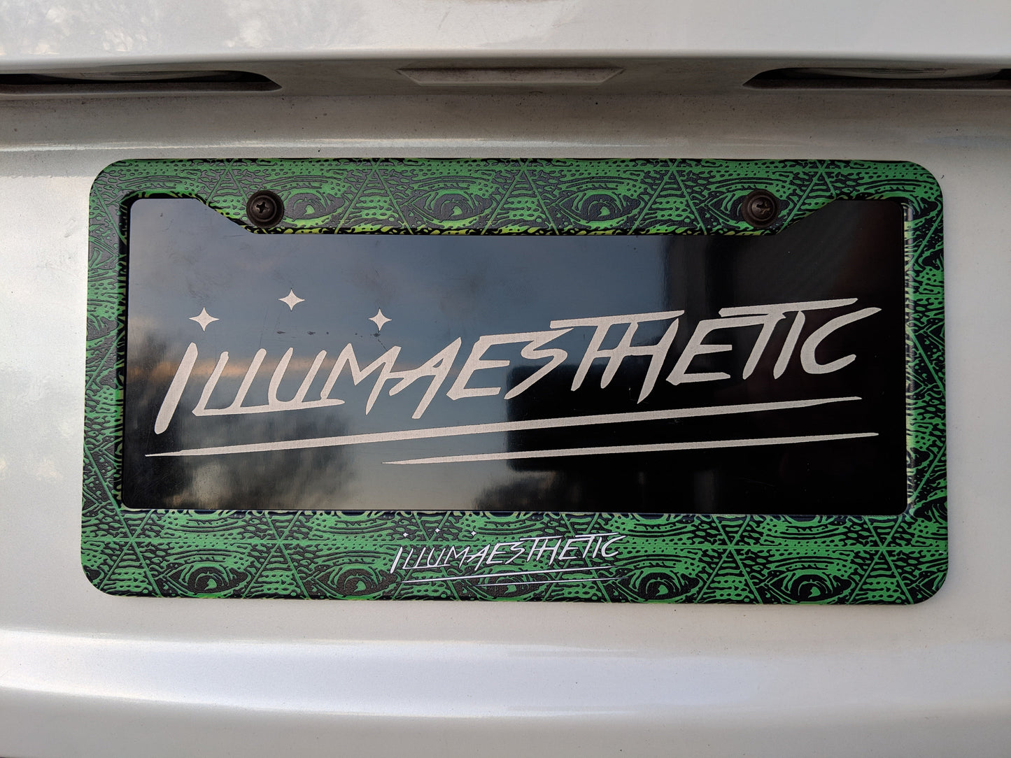 Illumaesthetic - Meme Plate Frames
