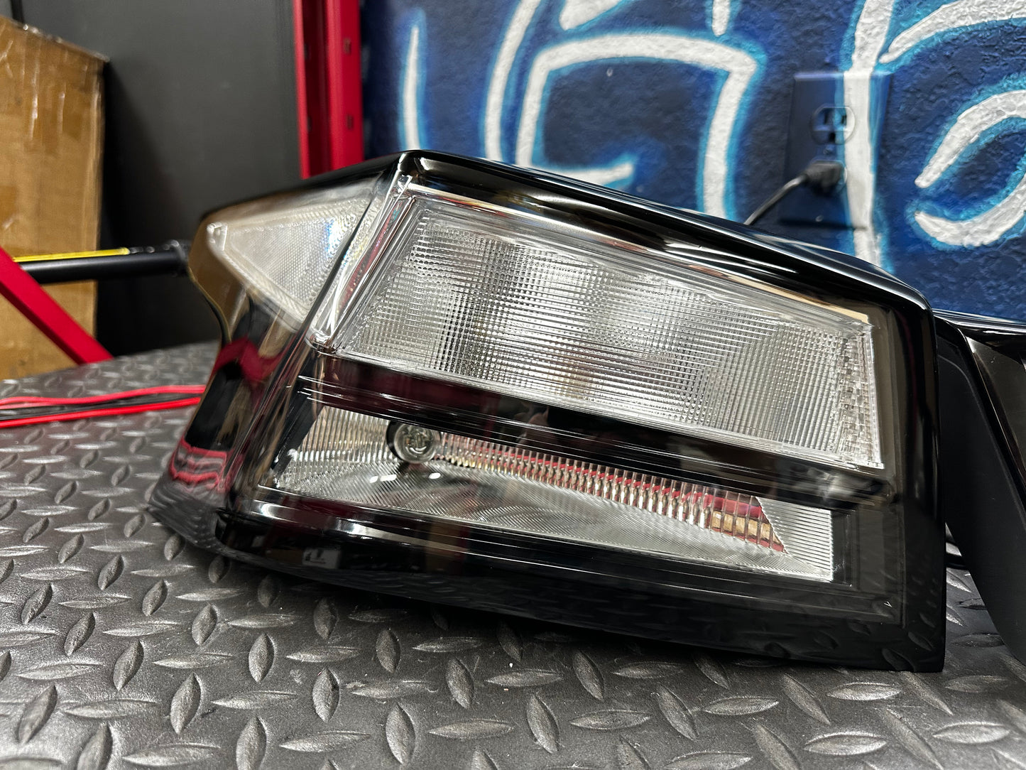 NTXGLOW clear tail lights (19 - 24 Nissan Altima)