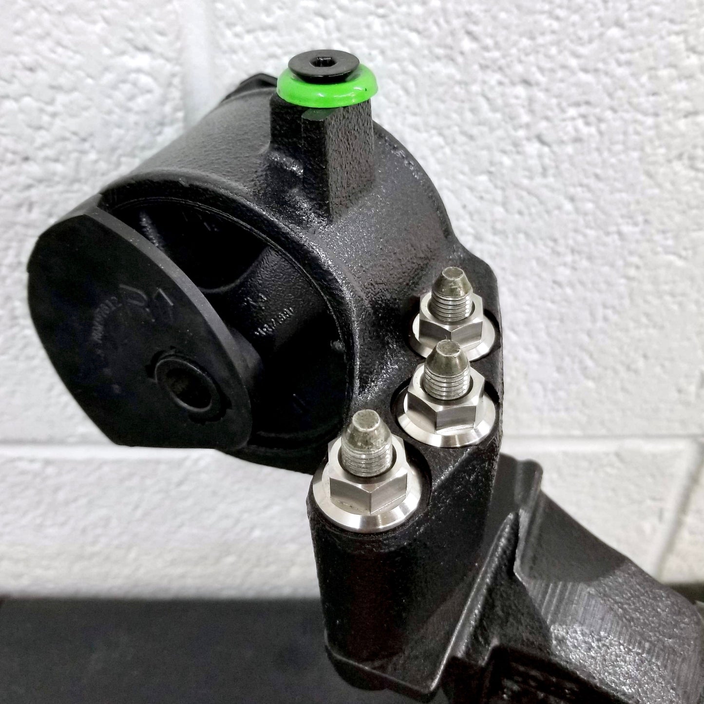 JDC Titanium Passenger Side Motor Mount Hardware Kit (Evo 7/8/9)