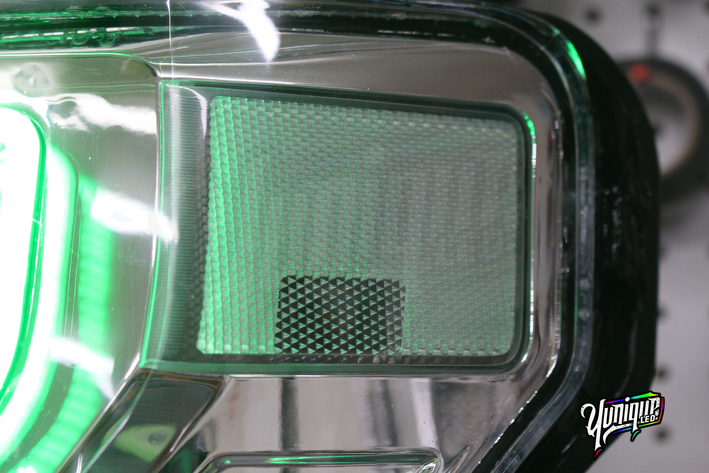 2009-2014 Ford F-150 OEM HID Headlights (Pair)