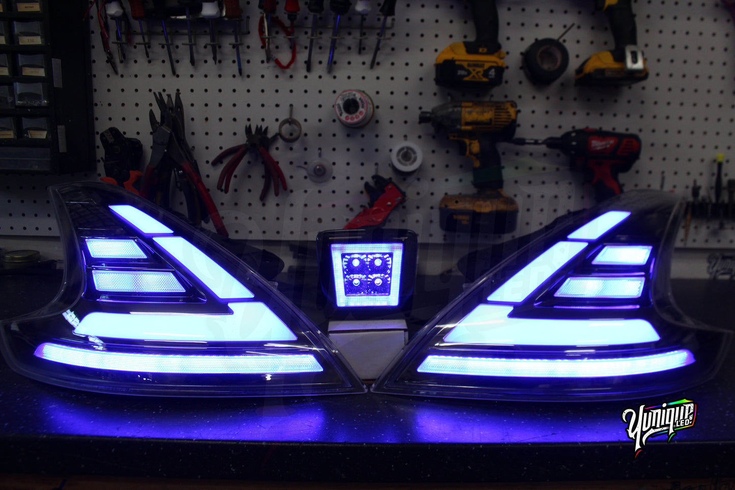 Nissan 370Z RGBW Ghozt Tail Lights