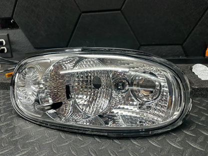 1990 - 1997 mazda miata clear tail lights (DAMAGED)
