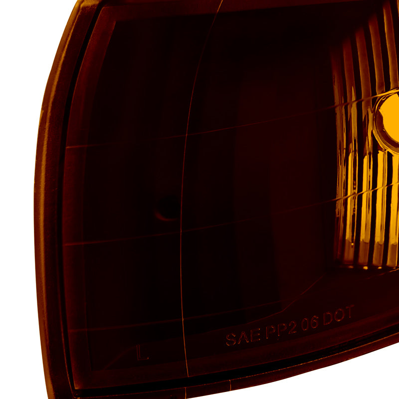 1995-2001 Subaru Impreza Factory Style Crystal Headlights w/ Amber Lens Corner Signal Lights (Matte Black Housing/Clear Lens)