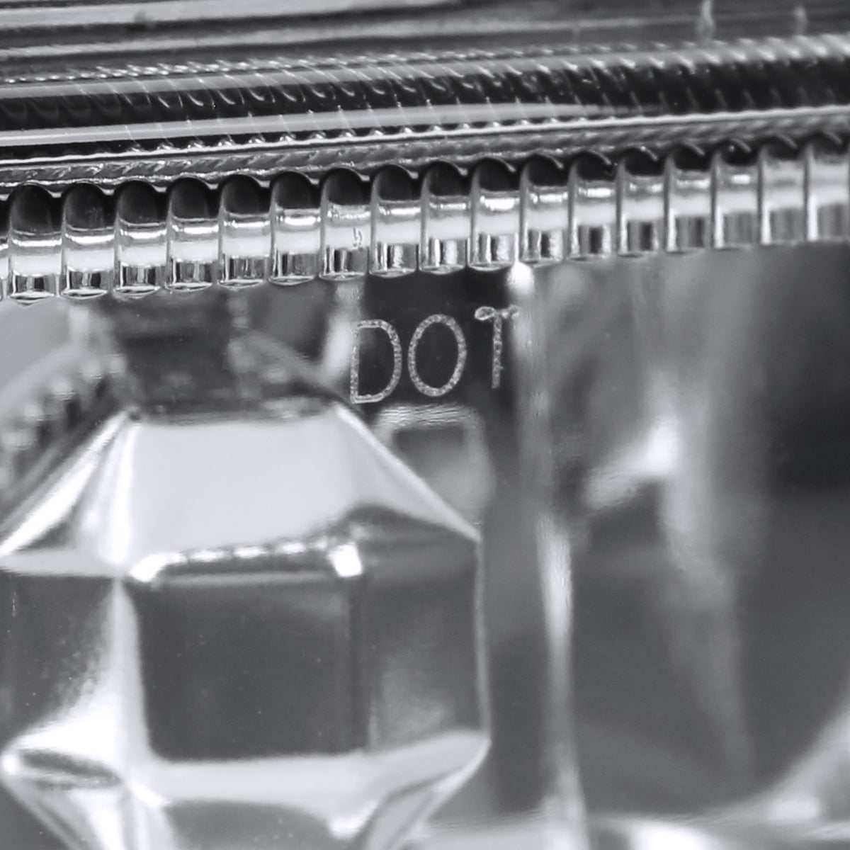 2001-2002 Toyota Corolla H3 Fog Lights (Chrome Housing/Clear Lens)