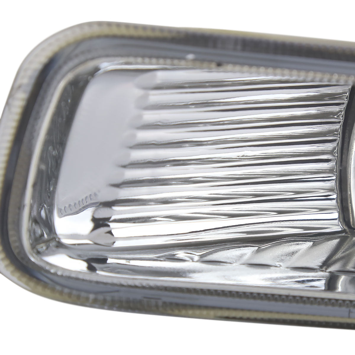 2003-2004 Toyota Corolla H3 Fog Lights Kit w/ Switch & Wiring Harness (Chrome Housing/Clear Lens)