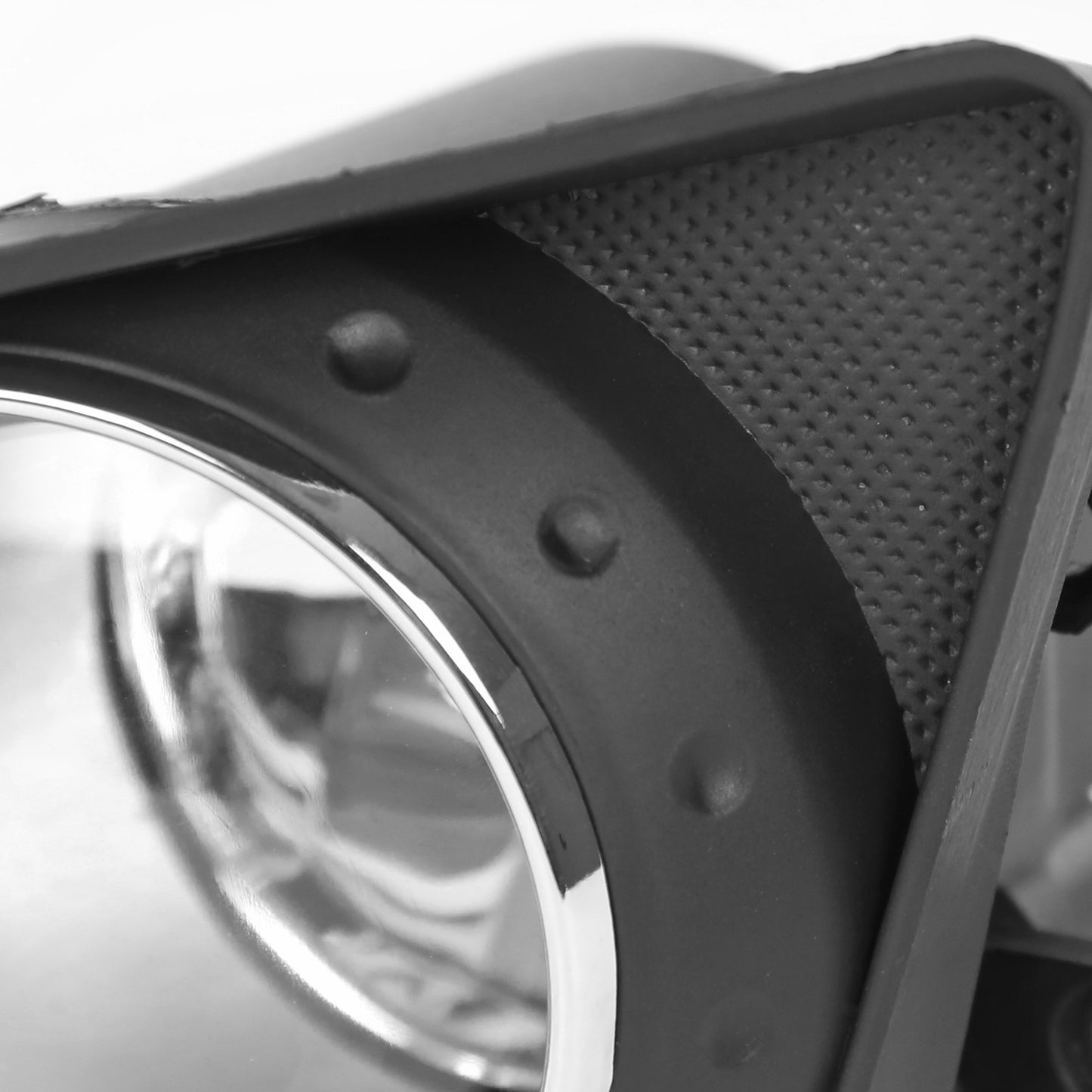 2009-2010 Toyota Corolla H11 Fog Lights Kit (Chrome Housing/Clear Lens)