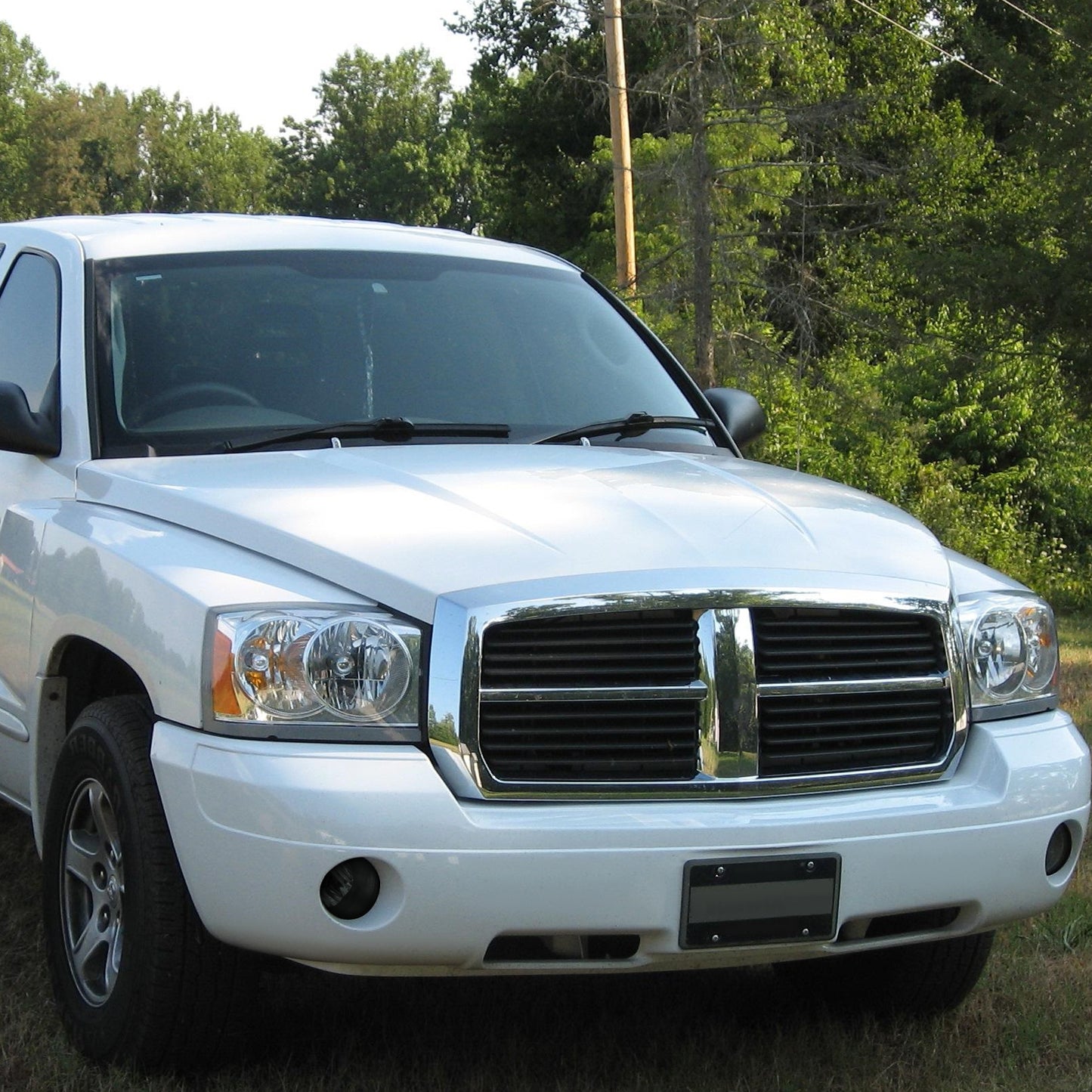 2005-2009 Dodge Dakota Jeep Grand Cherokee H8 Fog Lights Kit (Chrome Housing/Smoked Lens)