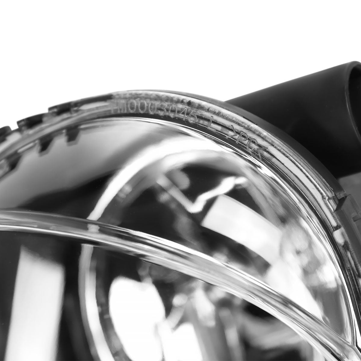 2006 BMW E90 3 Series 325i/330i / 2007-2008 3 Series 328i/335i Fog Lights (Chrome Housing/Clear Lens)