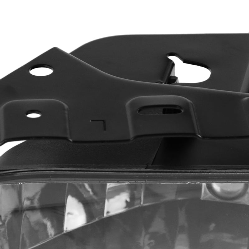 2002-2006 Cadillac Escalade 12V/27W 880 Factory Style Fog Lights (Chrome Housing/Clear Lens)