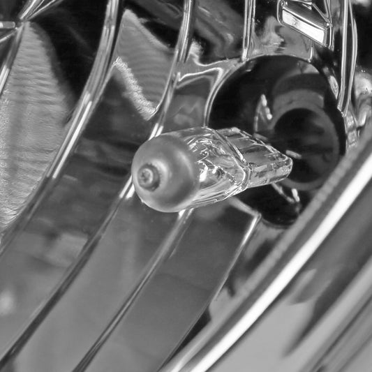 2012-2017 Hyundai Accent 12V/27W 881 Fog Lights Kit (Chrome Housing/Clear Lens)