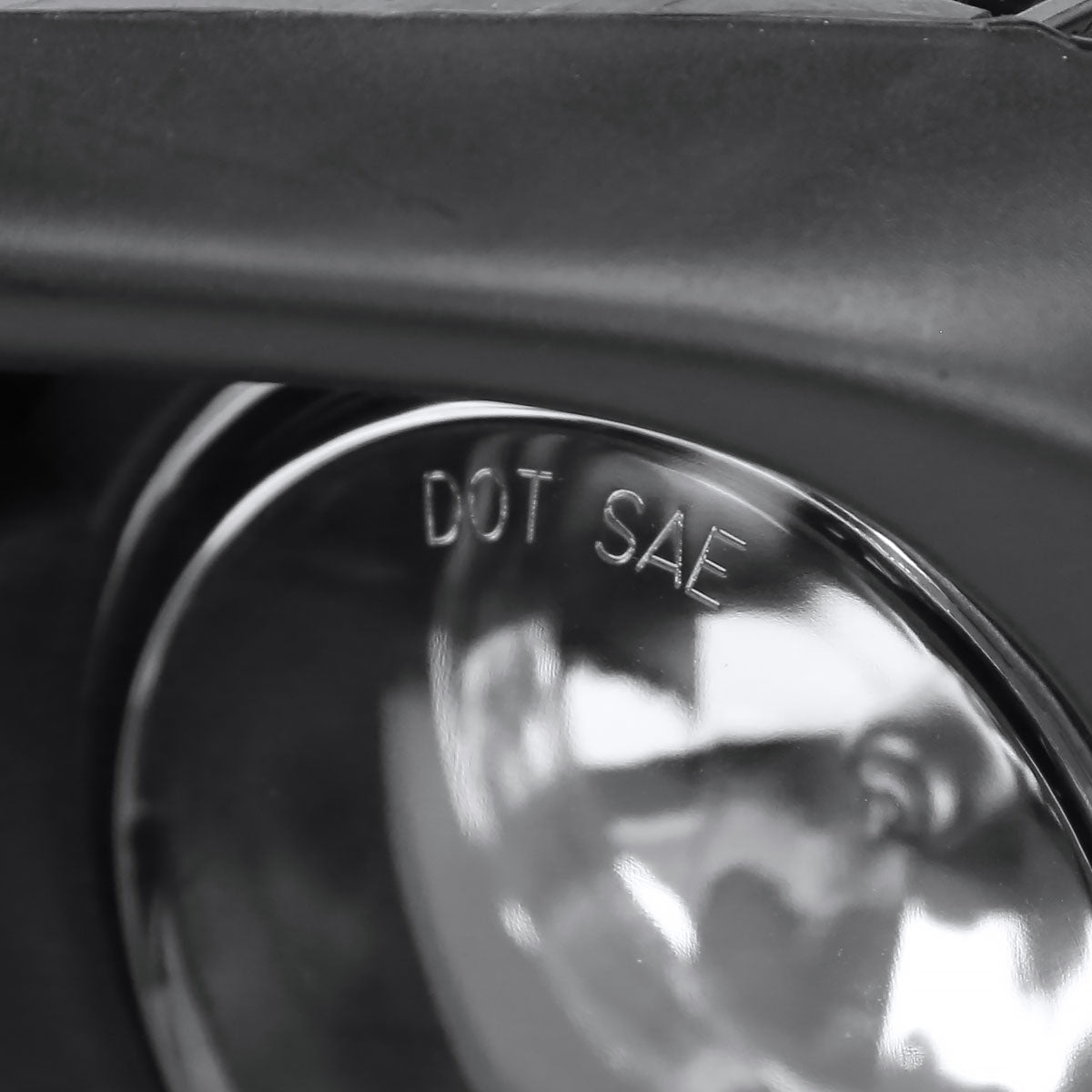 2017-2020 Nissan Pathfinder H11 Fog Lights w/ Switch & Wiring Harness (Chrome Housing/Clear Lens)