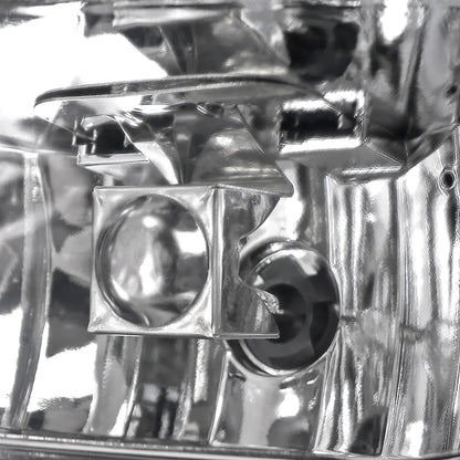 1999-2006 GMC Sierra/Yukon/Yukon XL 12V/27W 881 Fog Lights w/ Mounting Brackets (Chrome Housing/Clear Lens)