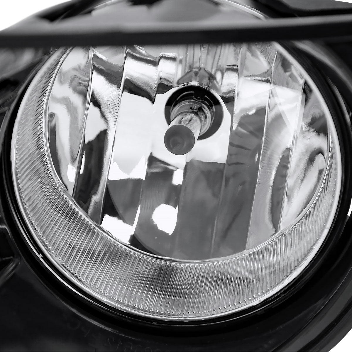 2008-2017 Toyota Sequoia H10 Fog Lights w/ Switch & Wiring Harness (Chrome Housing/Clear Lens)