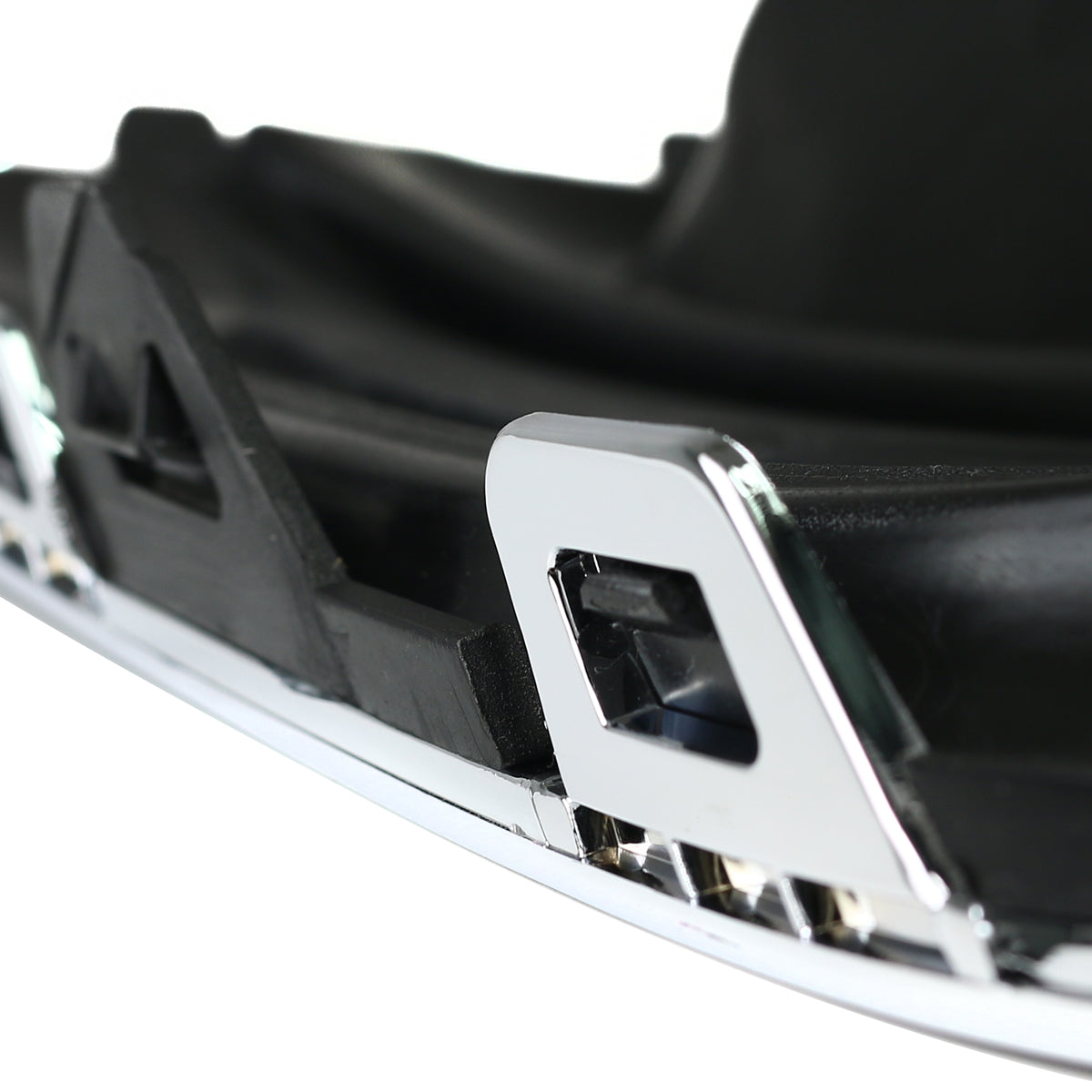 2017-2019 Chevrolet Trax PS24W Fog Lights Kit (Chrome Housing/Clear Lens)