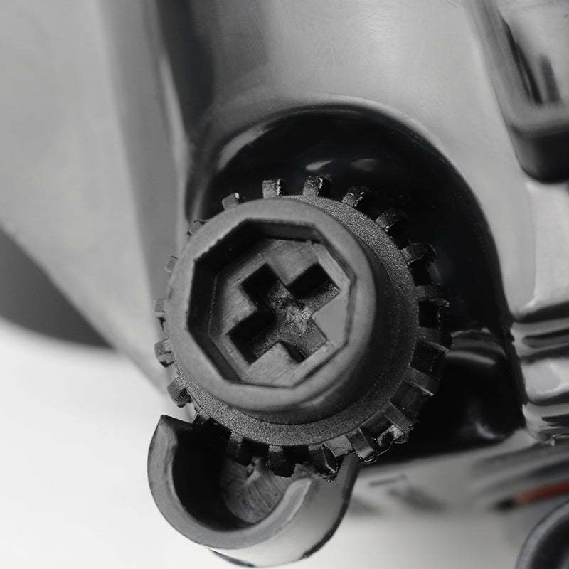 2015-2017 Nissan Versa Sedan H11 Fog Lights Kit (Chrome Housing/Clear Lens)