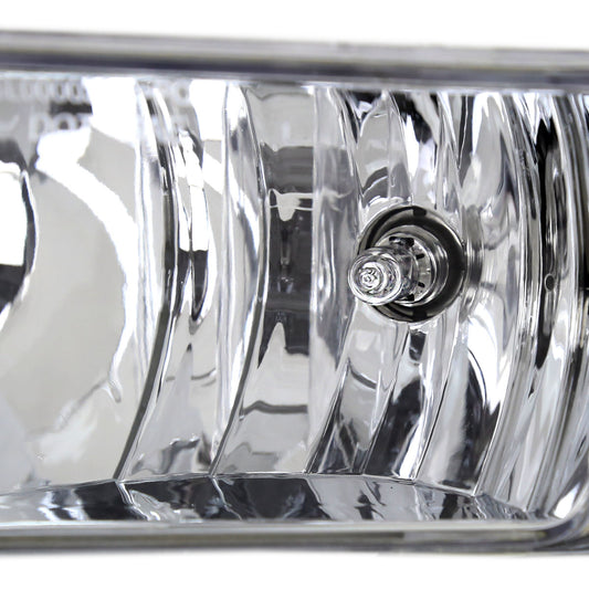2015-2018 GMC Yukon/Yukon XL Bumper Fog Lights Kit (Chrome Housing/Clear Lens)