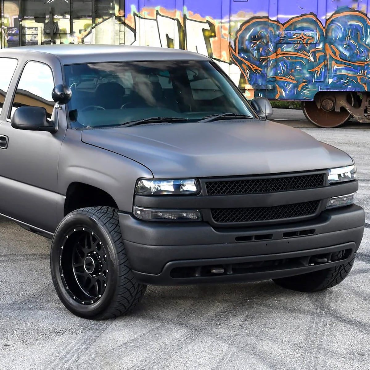 1999-2006 Chevrolet Silverado/Tahoe/Suburban Factory Style Headlights (Matte Black Housing/Clear Lens)