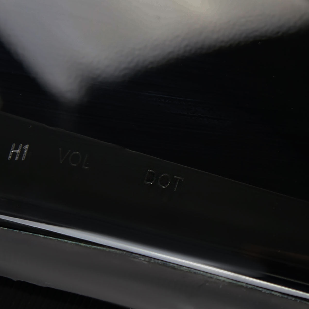 2000-2005 Mitsubishi Eclipse Dual Halo Projector Headlights (Black Housing/Smoked Lens)