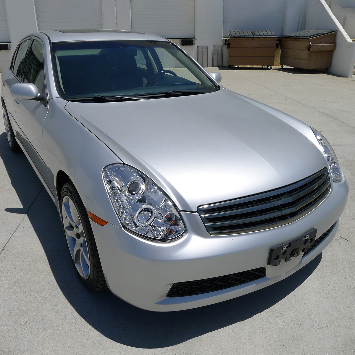 2005-2006 Infiniti G35 Sedan Halo Projector Headlights (Chrome Housing/Clear Lens)