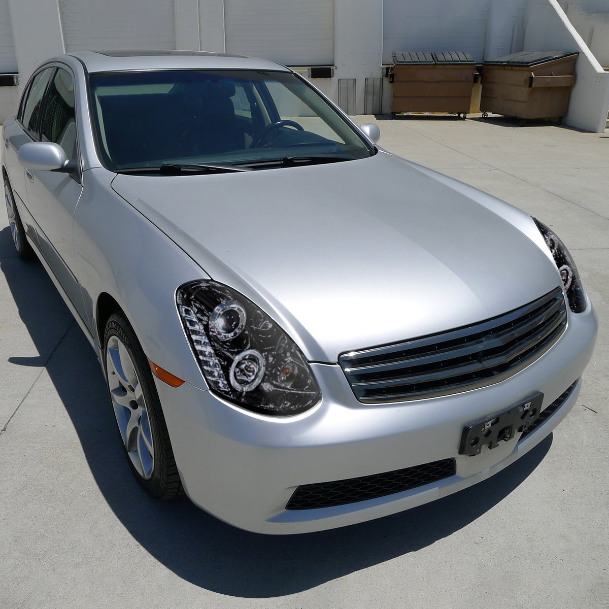 2005-2006 Infiniti G35 Sedan Halo Projector Headlights w/ SMD LED Light Strip (Glossy Black Housing/Smoked Lens)